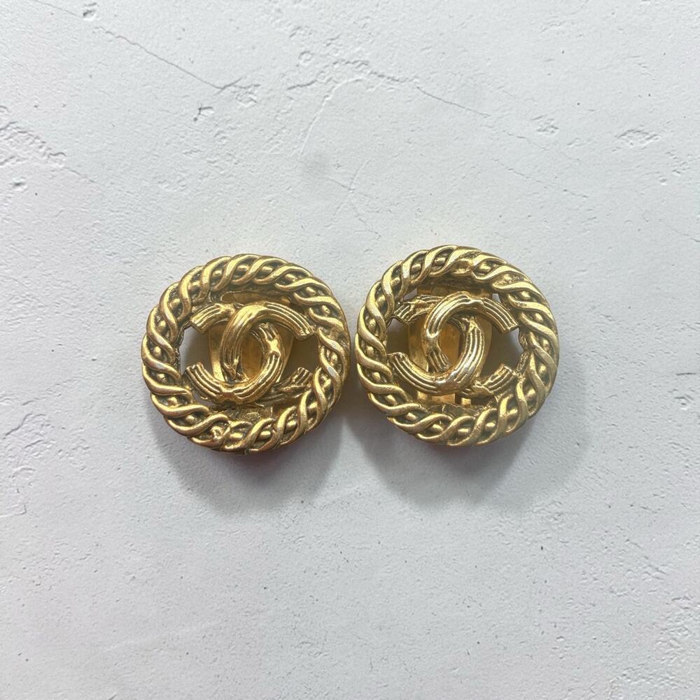 CHANEL CC Logo Earrings Gold Clip On 2190 Vintage w/ COA